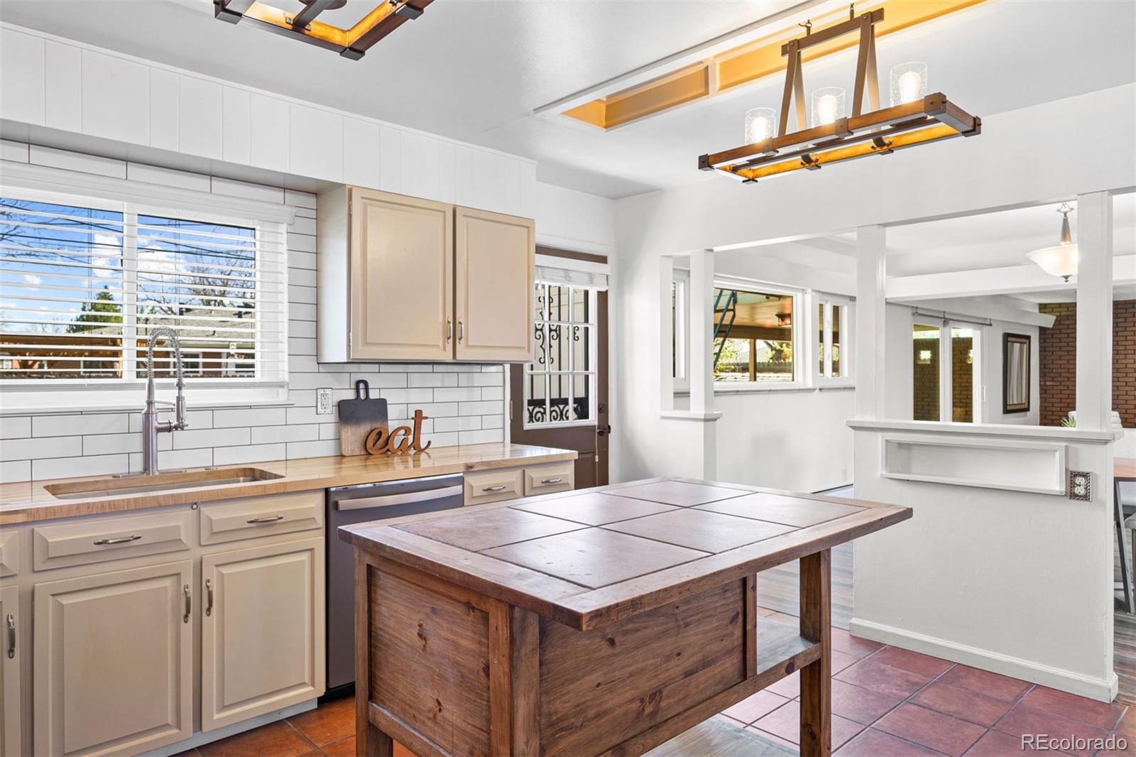 MLS Image #20 for 5432 e bails drive,denver, Colorado