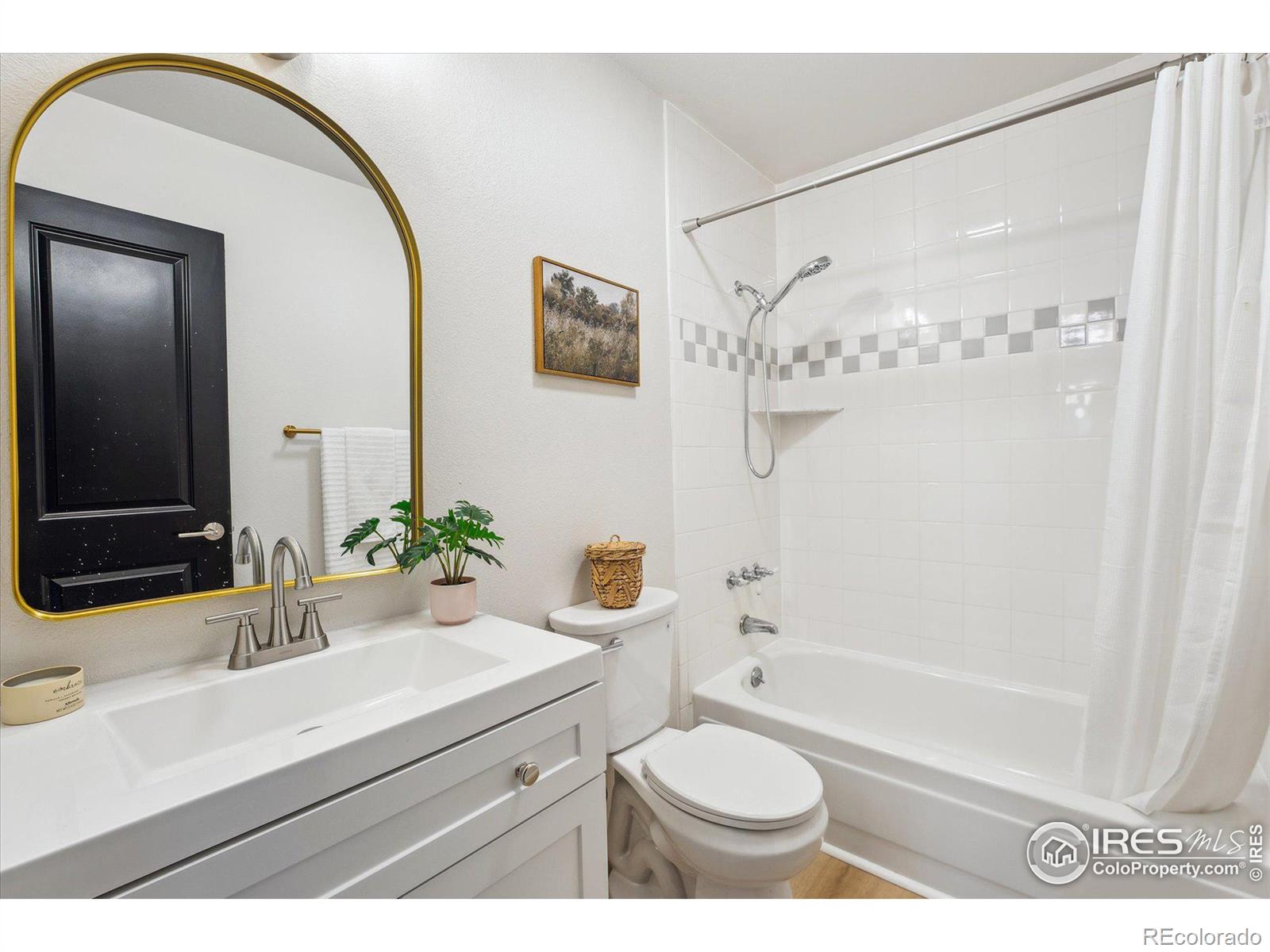 MLS Image #13 for 3225 s garrison street,lakewood, Colorado