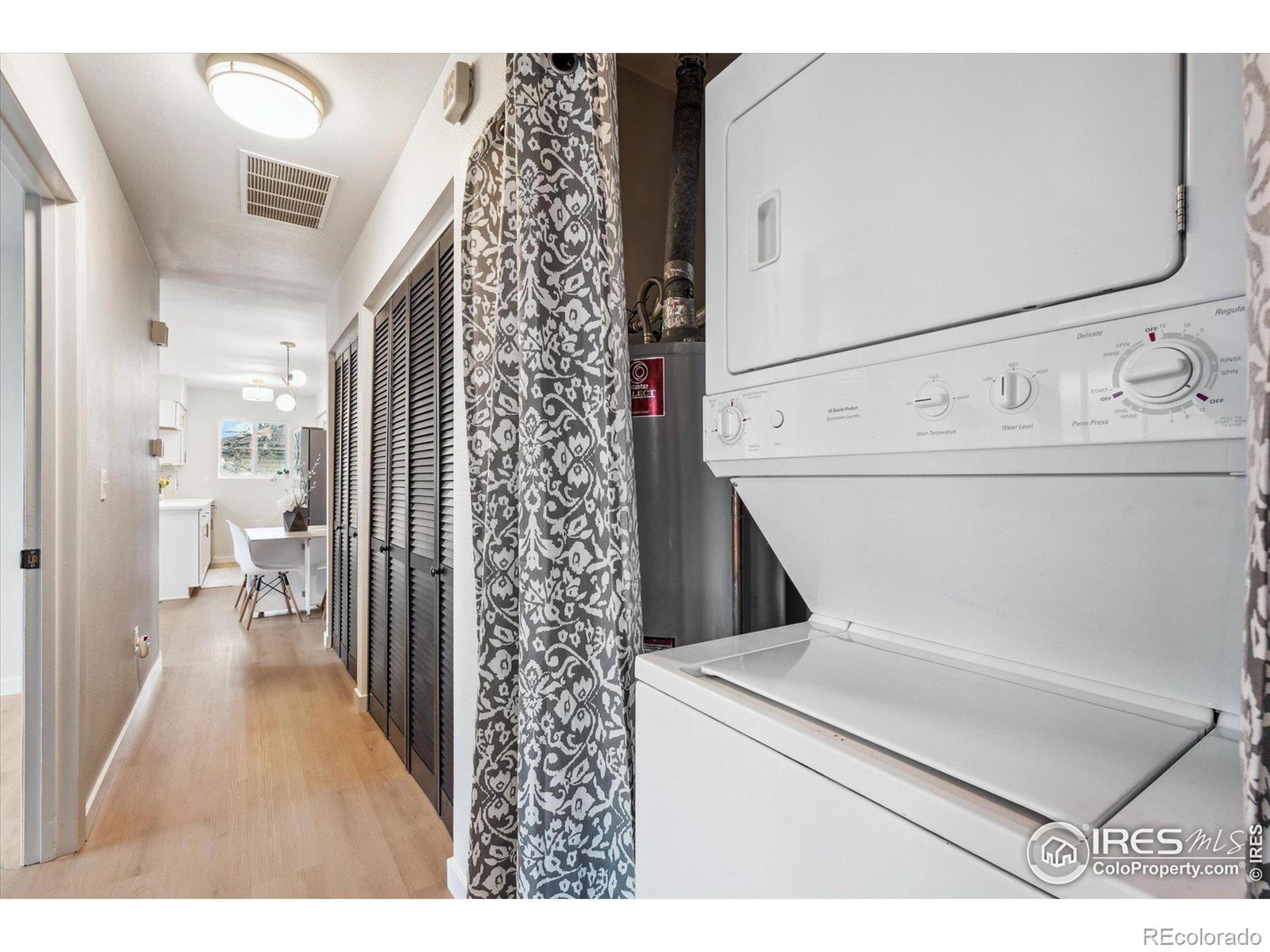 MLS Image #8 for 3225 s garrison street,lakewood, Colorado