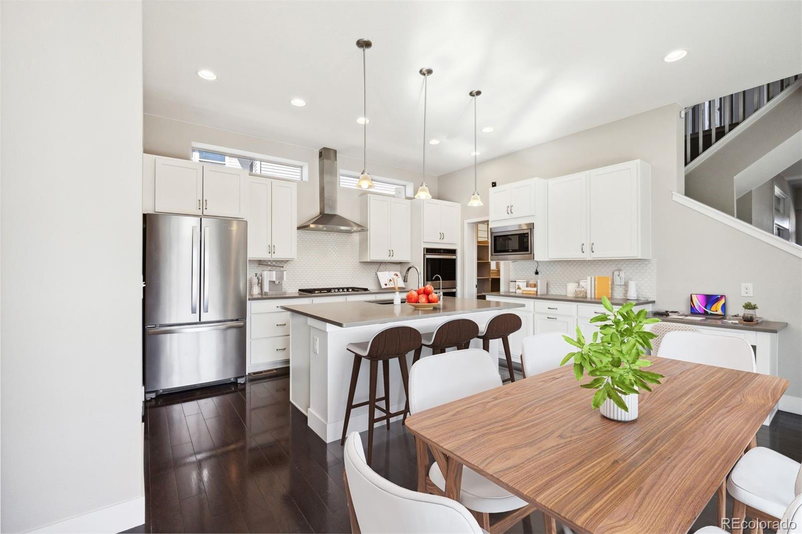 MLS Image #5 for 5965  hanover street,denver, Colorado