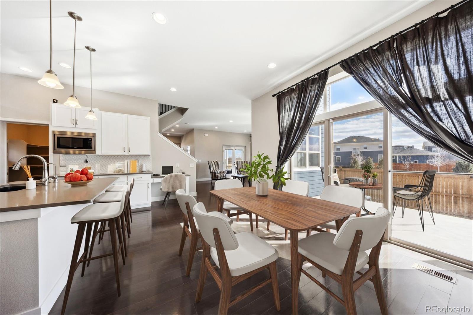 MLS Image #6 for 5965  hanover street,denver, Colorado