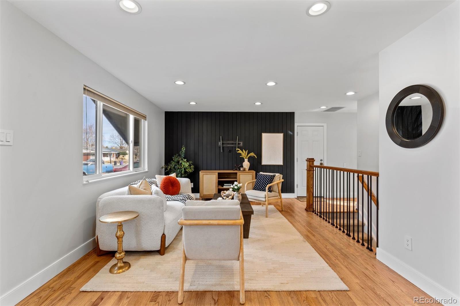 MLS Image #4 for 756 s glencoe street,denver, Colorado