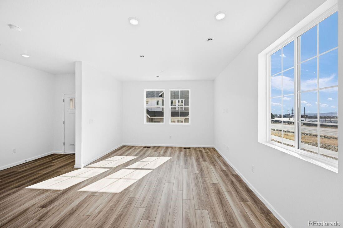 MLS Image #3 for 17164 w 91st lane,arvada, Colorado