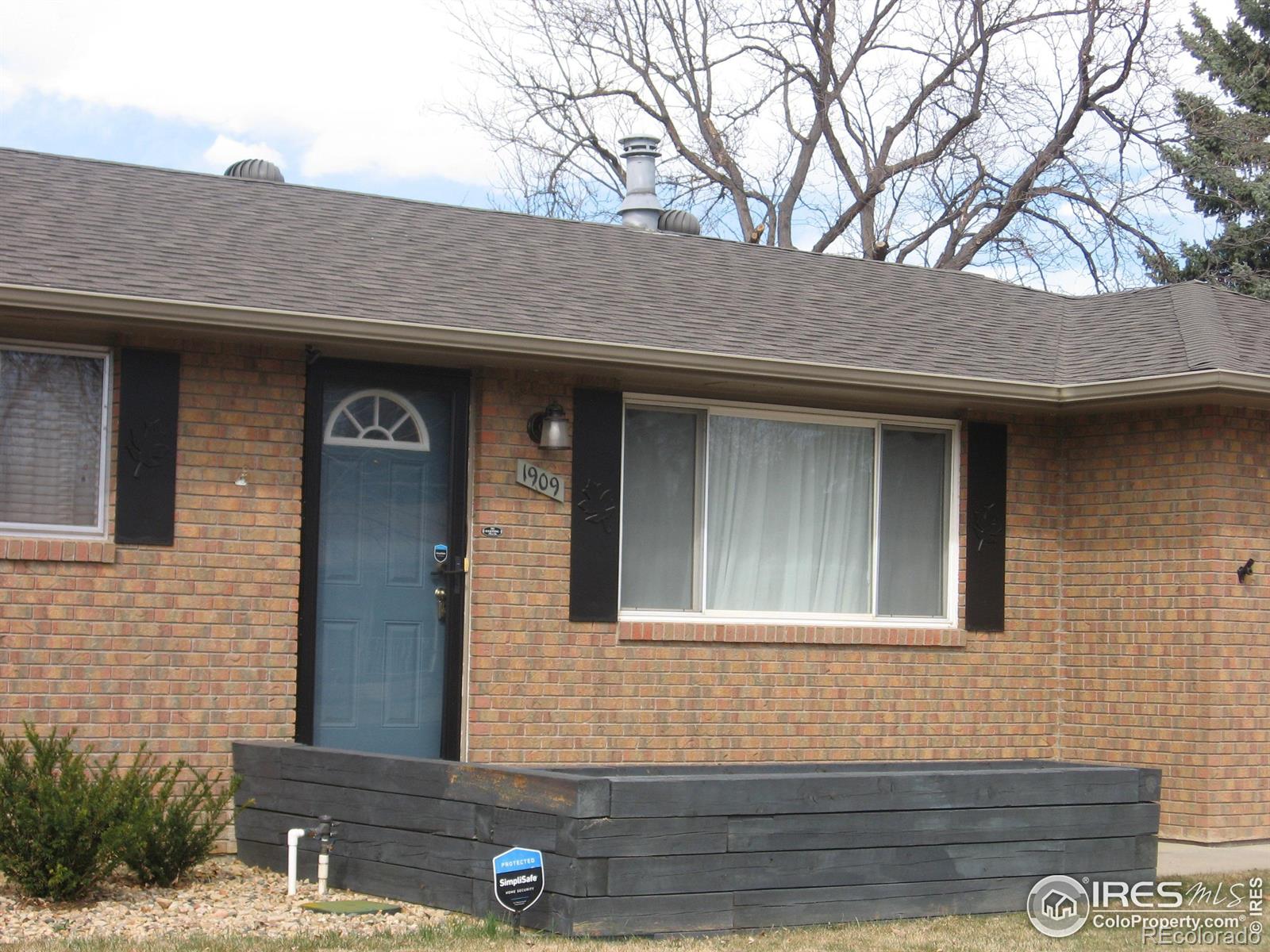 MLS Image #3 for 1909 n estrella avenue,loveland, Colorado