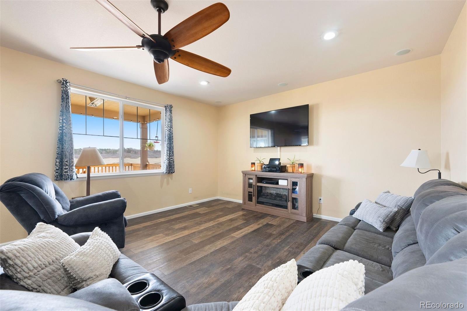 MLS Image #11 for 5998  berry ridge way,castle rock, Colorado