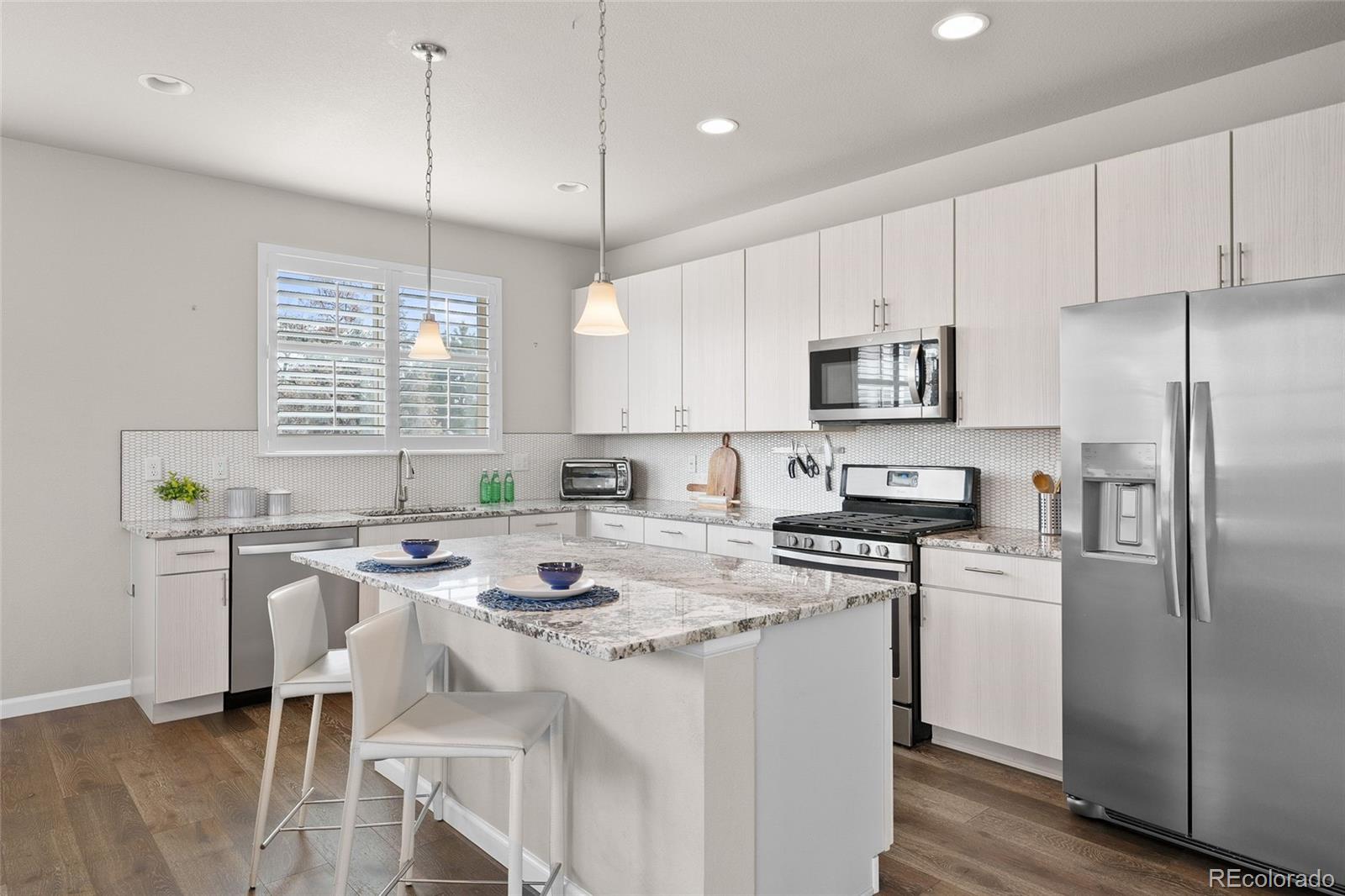 MLS Image #8 for 4190 e warren avenue,denver, Colorado