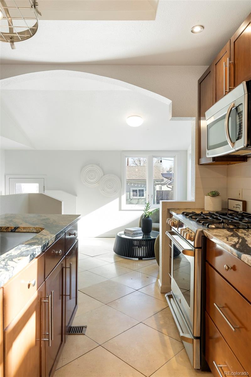 MLS Image #11 for 3239 w 31st avenue,denver, Colorado