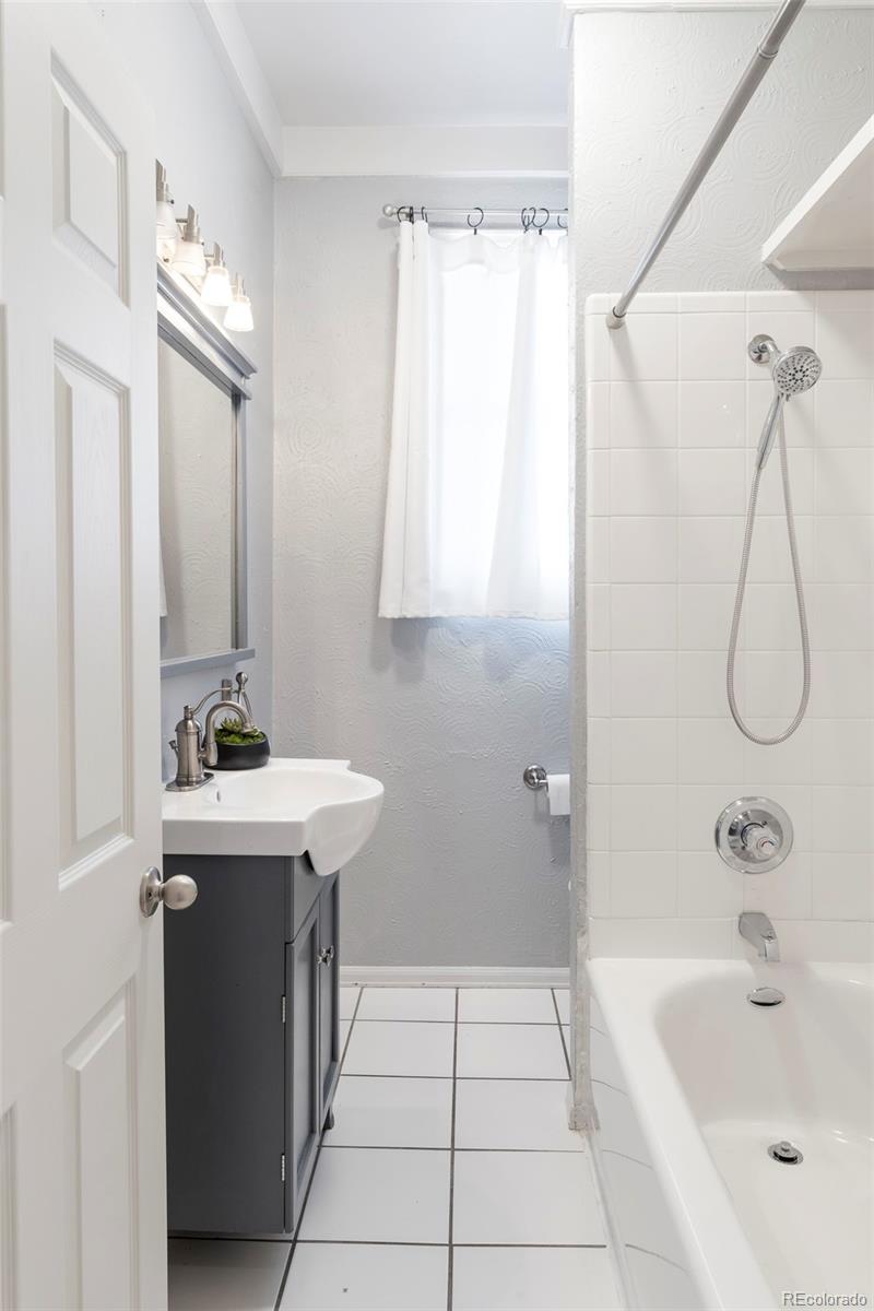 MLS Image #18 for 3239 w 31st avenue,denver, Colorado