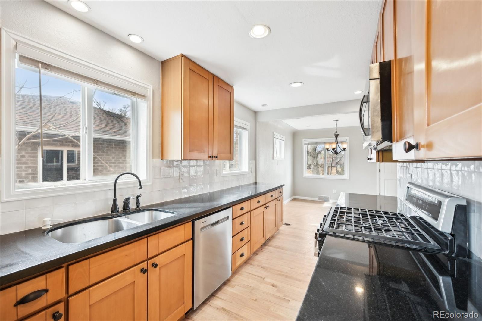 MLS Image #15 for 1632 s josephine street,denver, Colorado