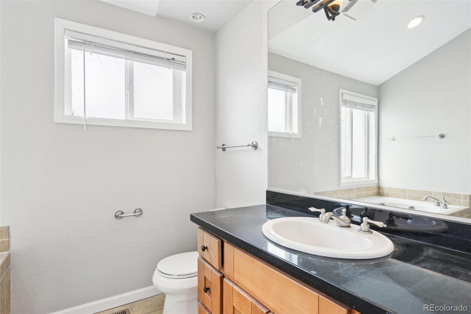 MLS Image #18 for 1632 s josephine street,denver, Colorado