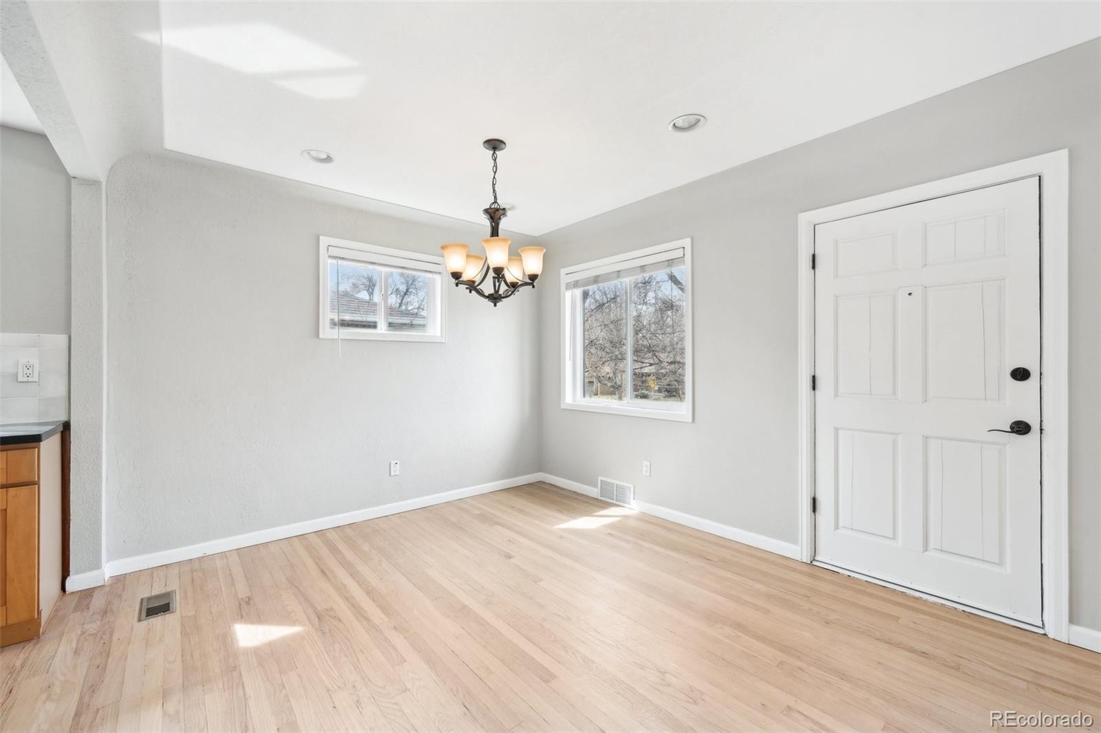 MLS Image #6 for 1632 s josephine street,denver, Colorado