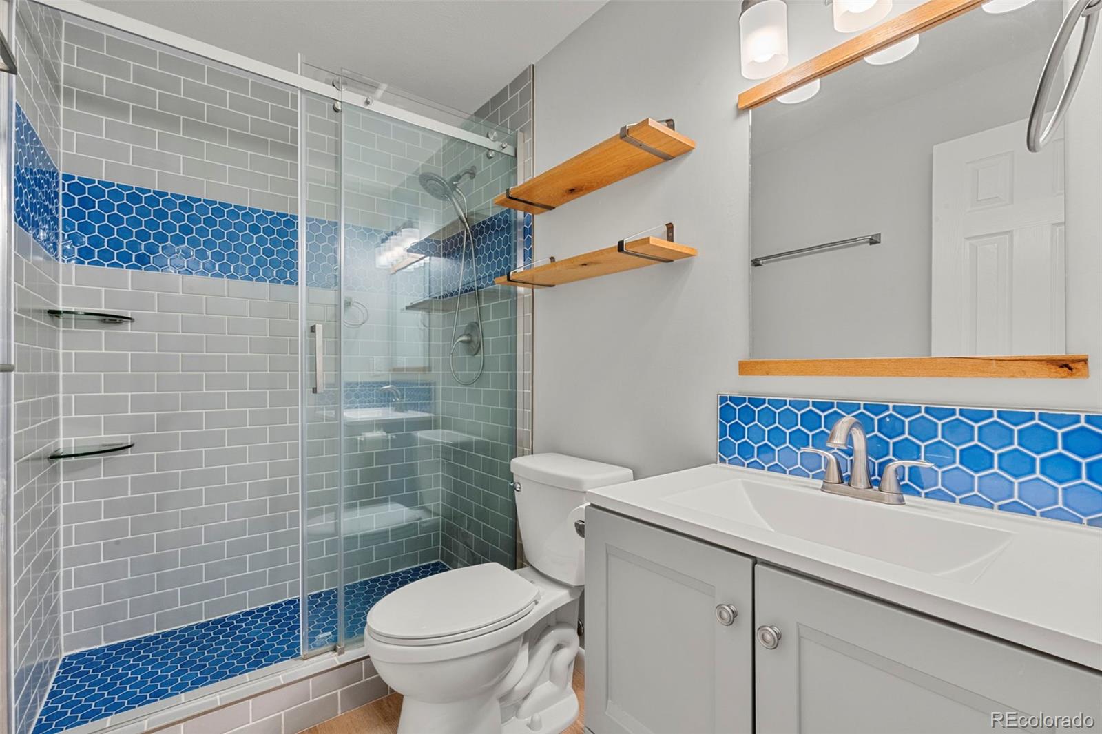 MLS Image #14 for 420 s uvalda circle,aurora, Colorado