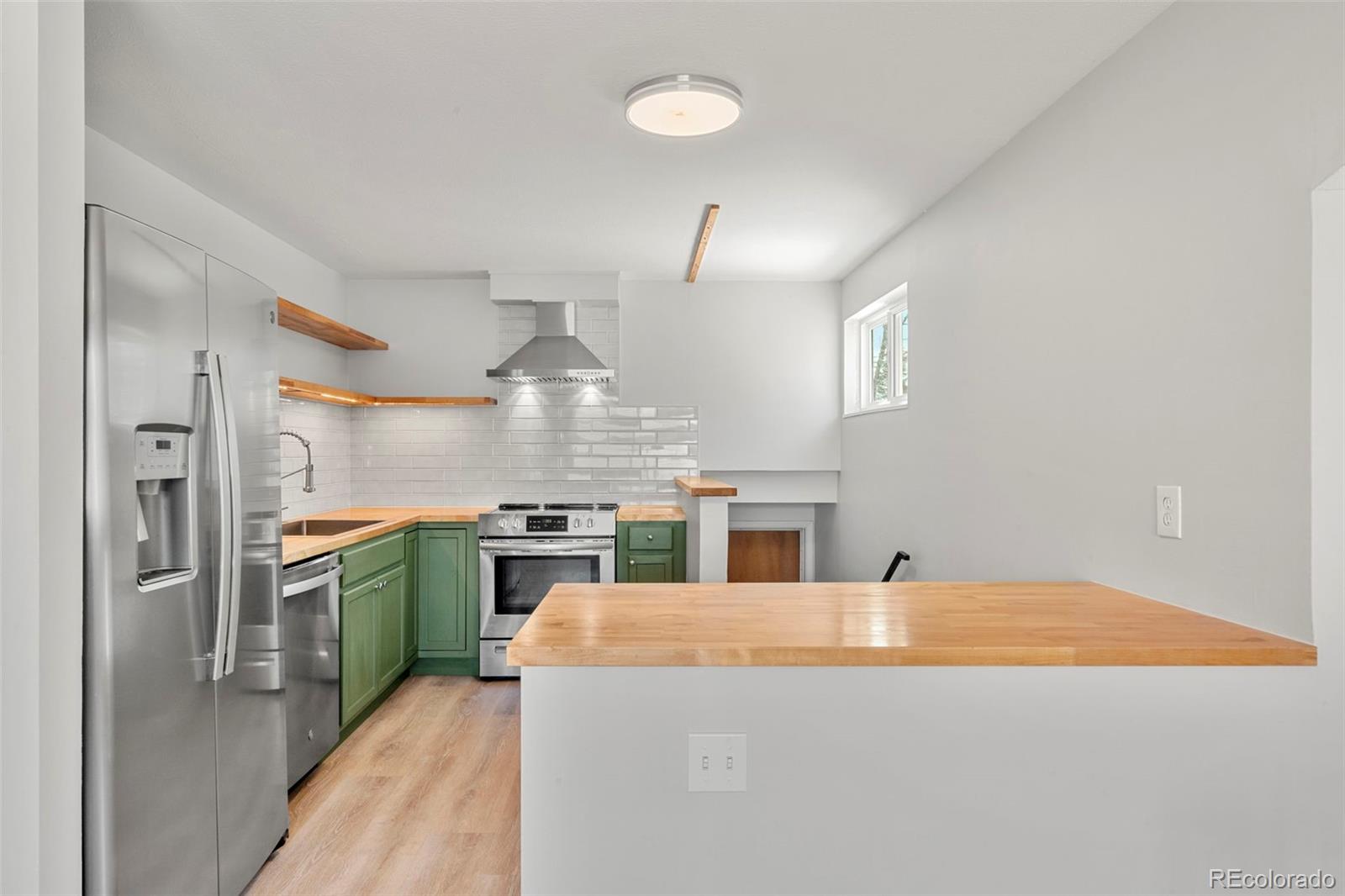 MLS Image #16 for 420 s uvalda circle,aurora, Colorado