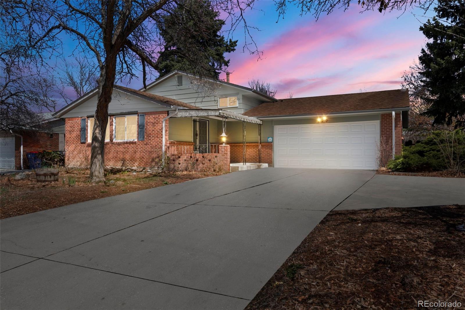 MLS Image #3 for 420 s uvalda circle,aurora, Colorado
