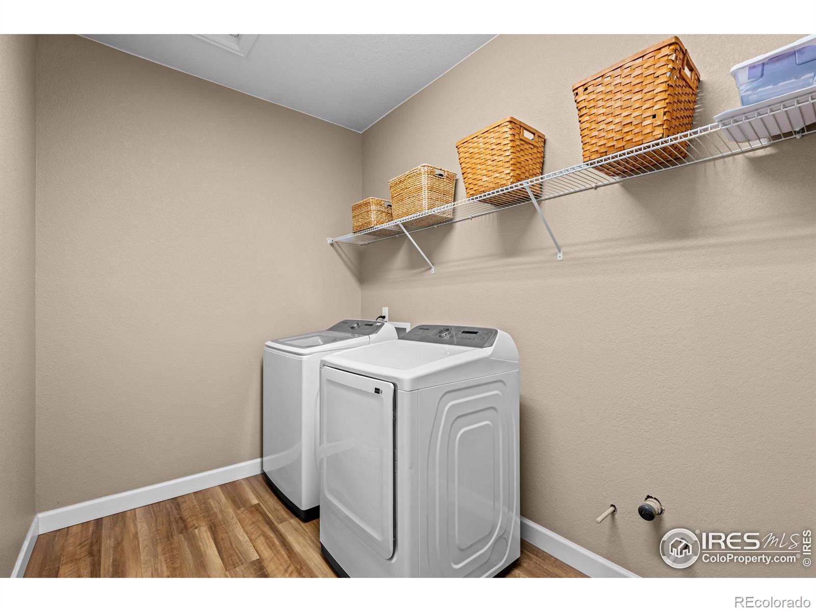 MLS Image #11 for 1041  woodgate court,longmont, Colorado