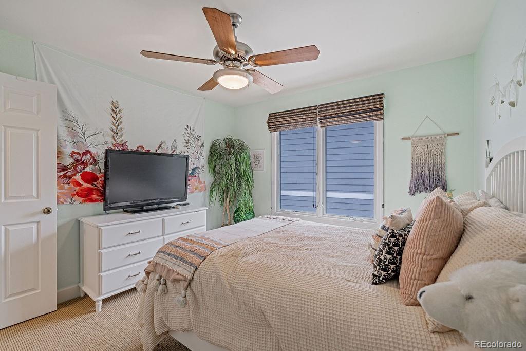 MLS Image #17 for 19080 e low circle,aurora, Colorado