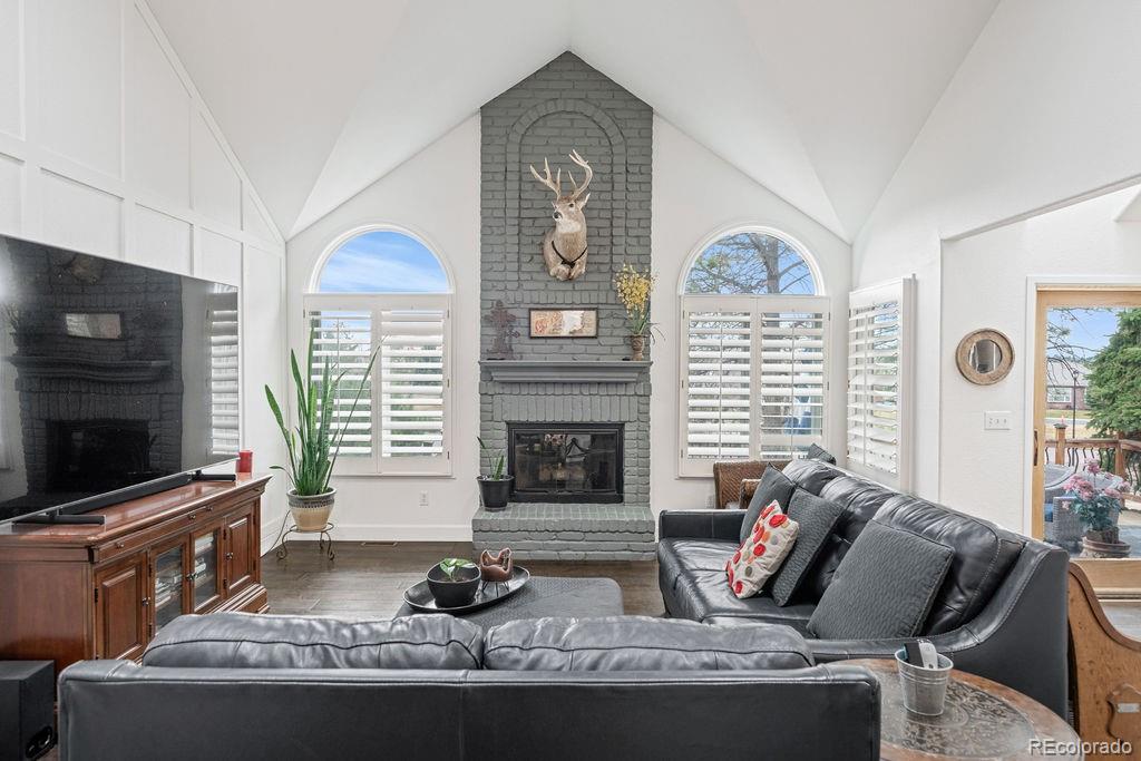 MLS Image #4 for 19080 e low circle,aurora, Colorado