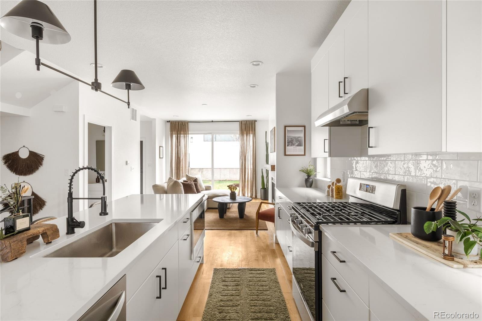 MLS Image #7 for 3422 s grant street,englewood, Colorado