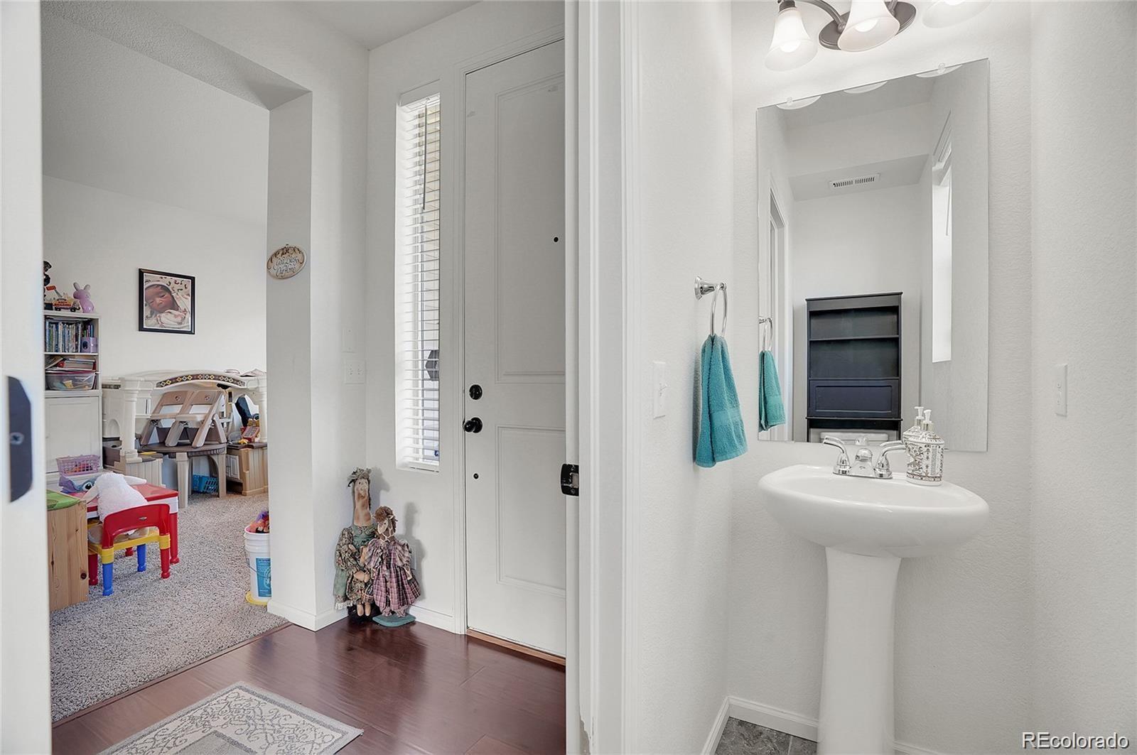 MLS Image #5 for 4996  cathay court,denver, Colorado