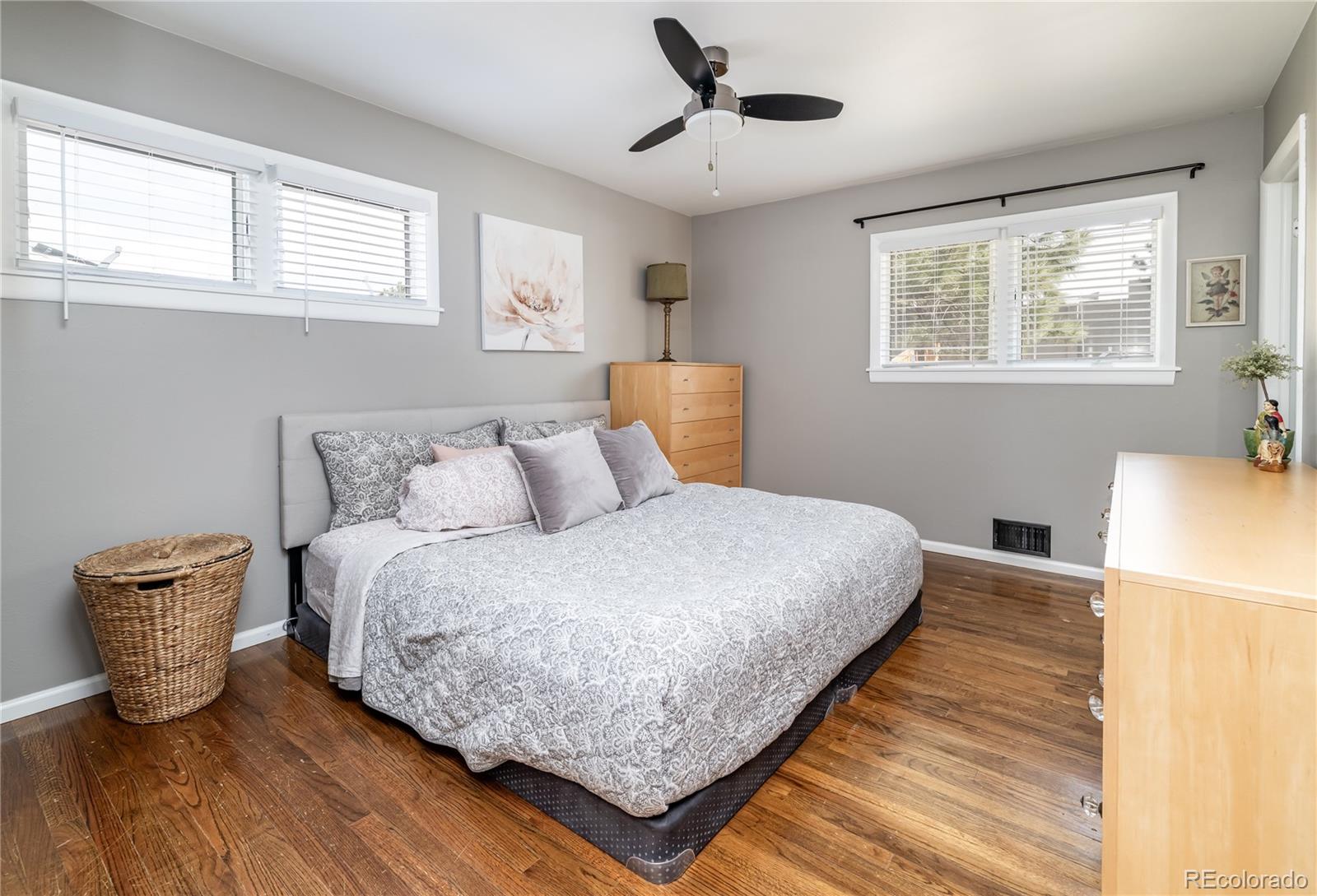MLS Image #12 for 3400 s ivy way,denver, Colorado