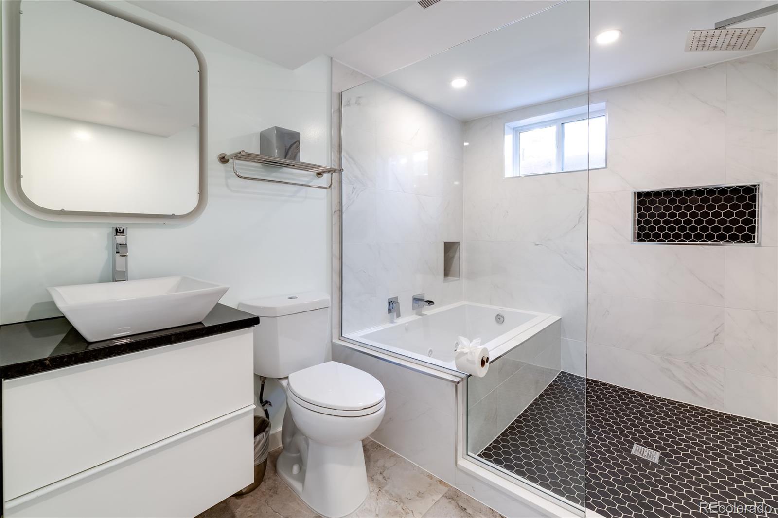 MLS Image #22 for 3400 s ivy way,denver, Colorado