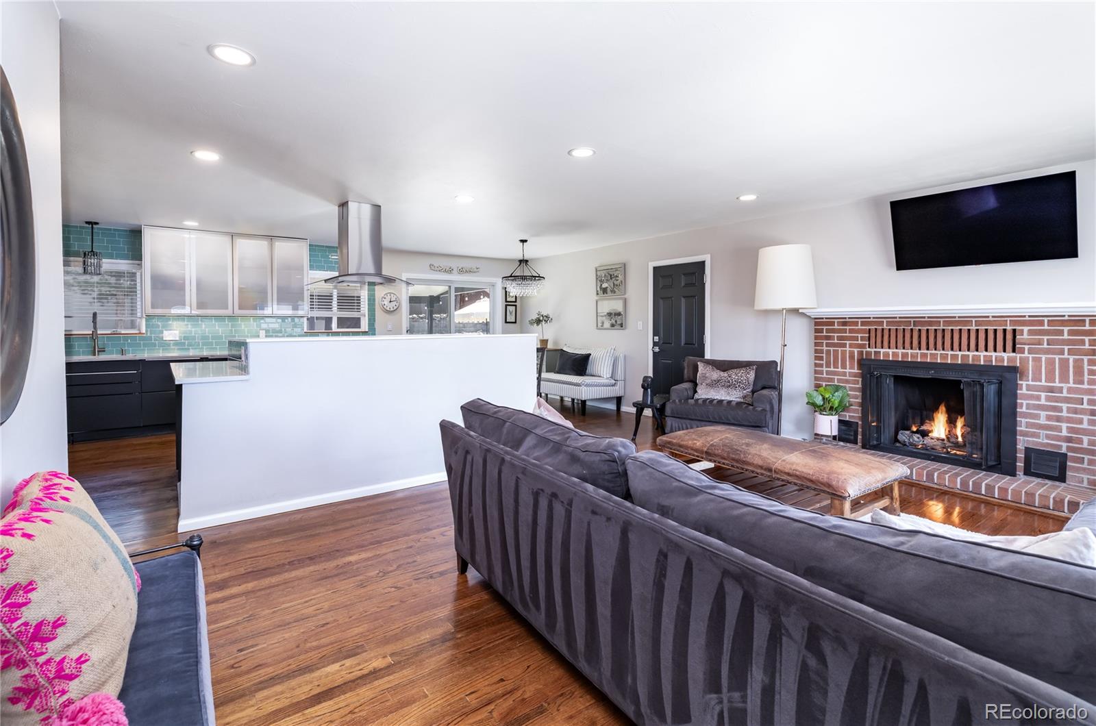 MLS Image #4 for 3400 s ivy way,denver, Colorado