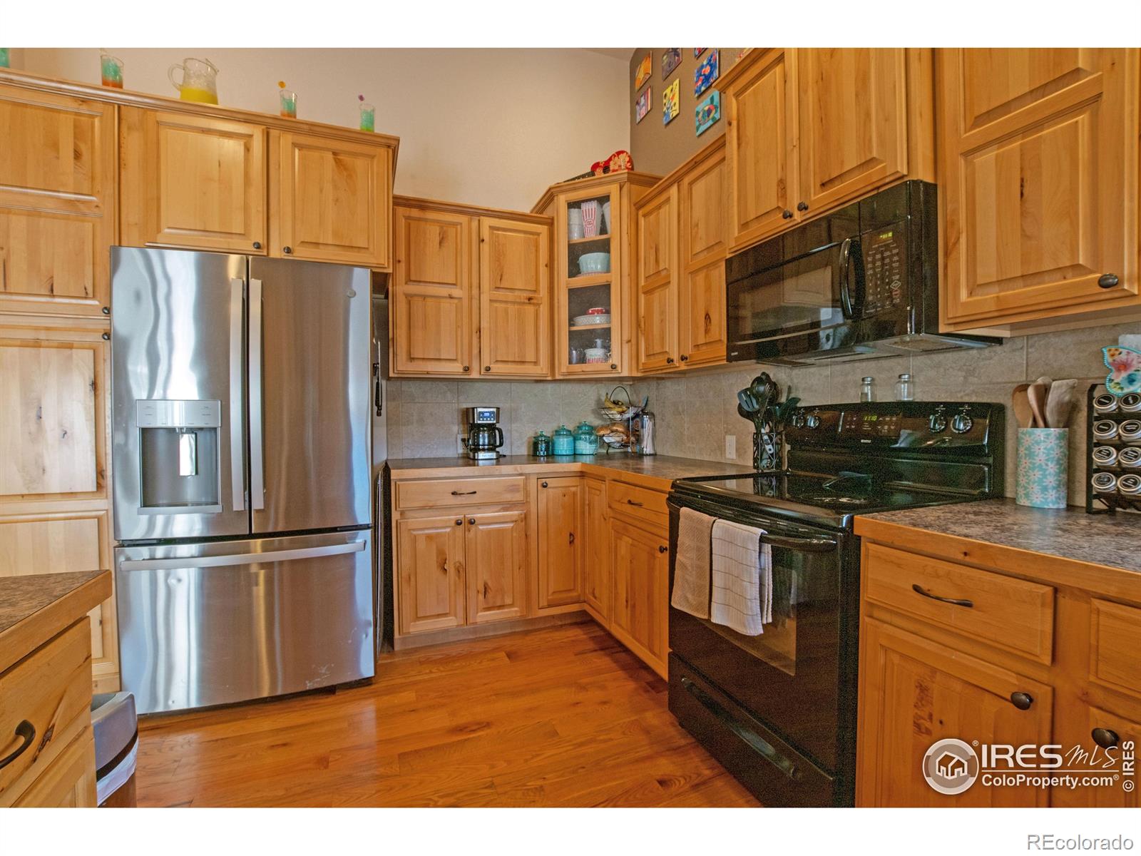 MLS Image #10 for 9087  smoke signal way,wellington, Colorado