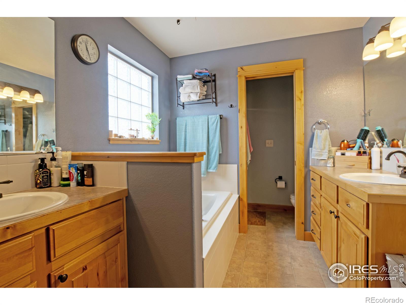 MLS Image #15 for 9087  smoke signal way,wellington, Colorado