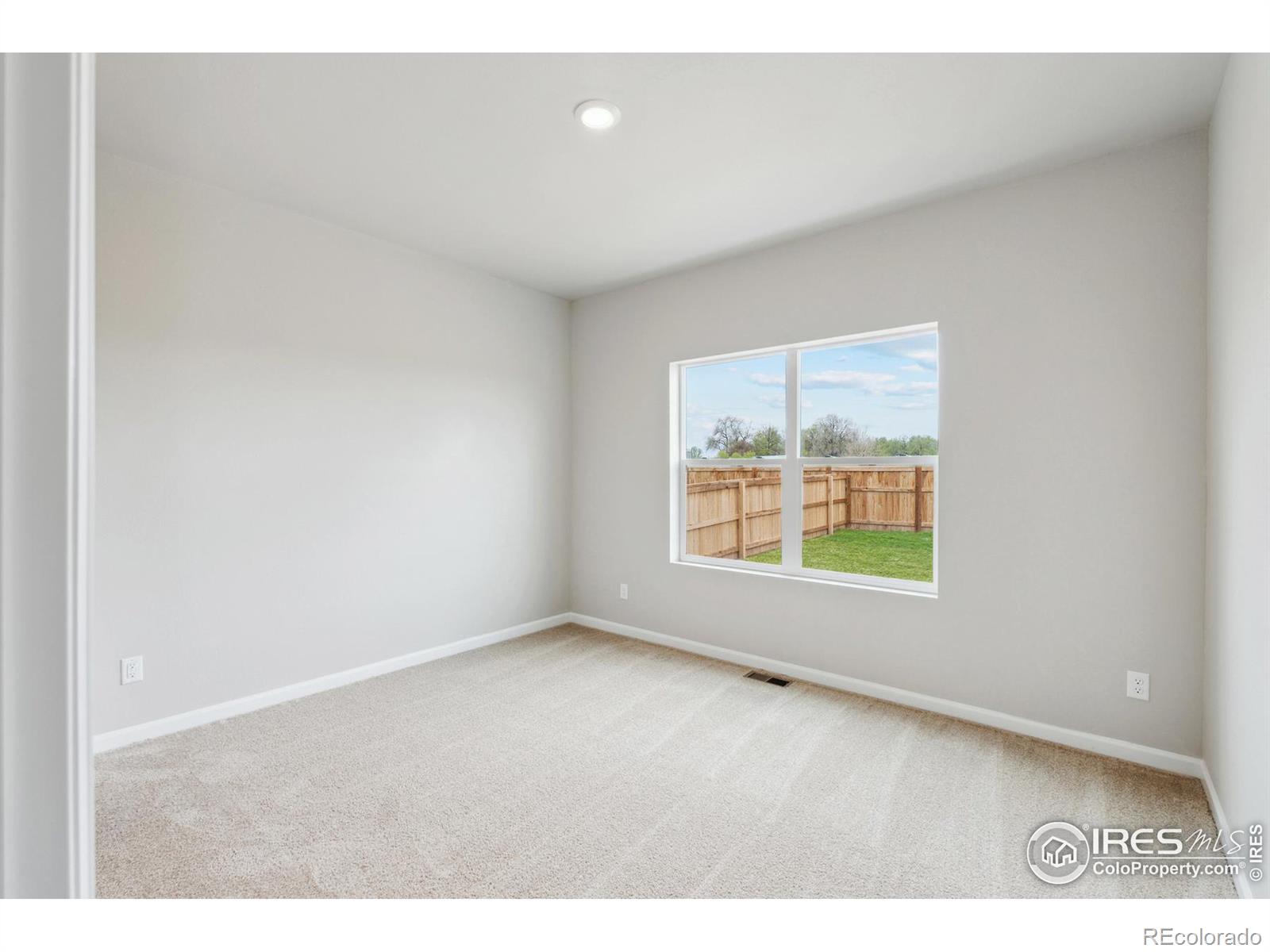 MLS Image #6 for 1054  long meadows street,severance, Colorado