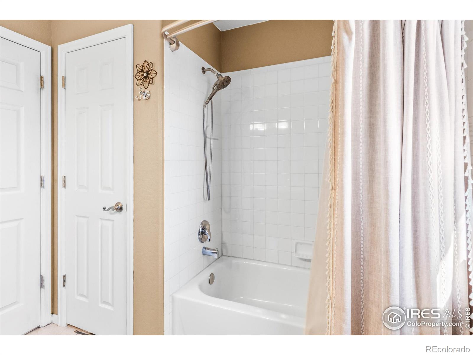 MLS Image #26 for 4532  foothills drive,loveland, Colorado