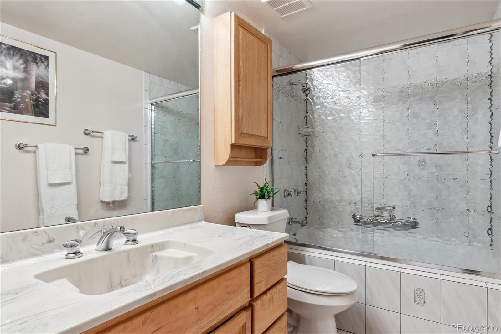 MLS Image #14 for 7641 s rosemary circle,centennial, Colorado