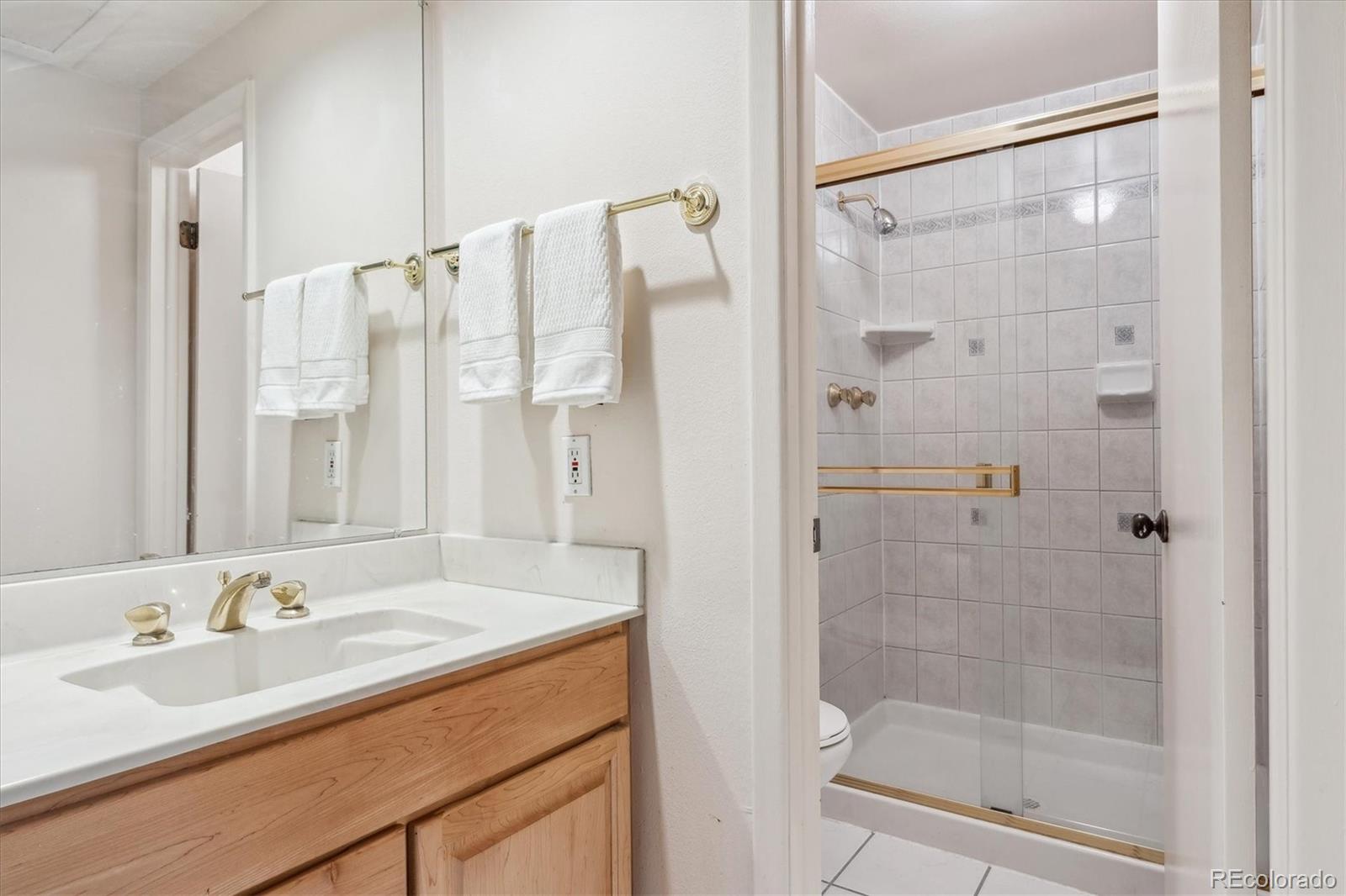 MLS Image #17 for 7641 s rosemary circle,centennial, Colorado