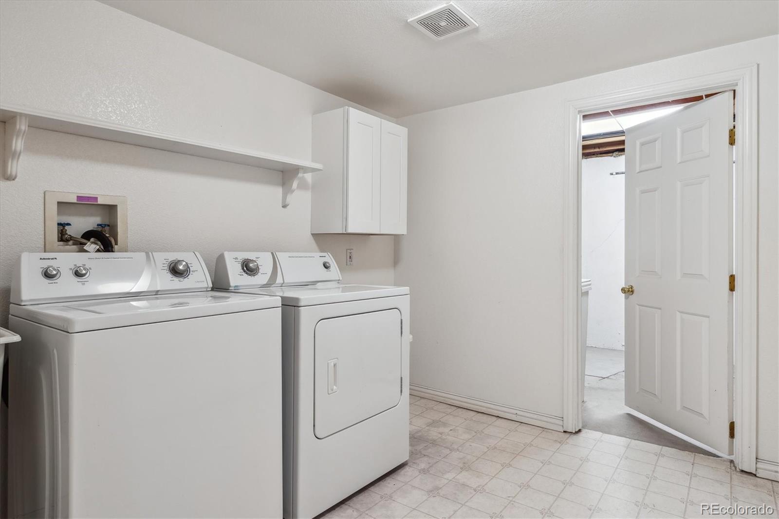 MLS Image #24 for 7641 s rosemary circle,centennial, Colorado