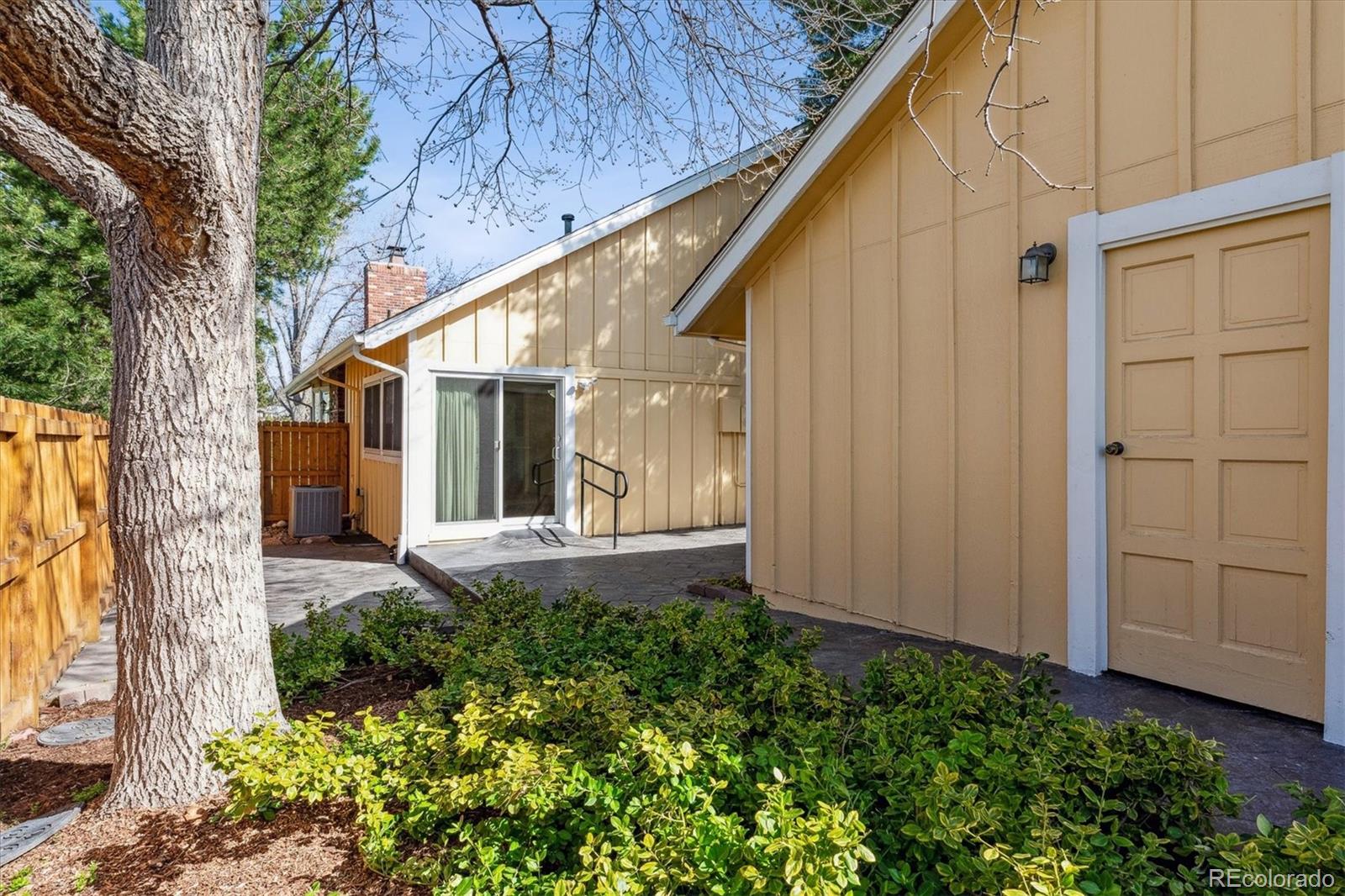 MLS Image #26 for 7641 s rosemary circle,centennial, Colorado