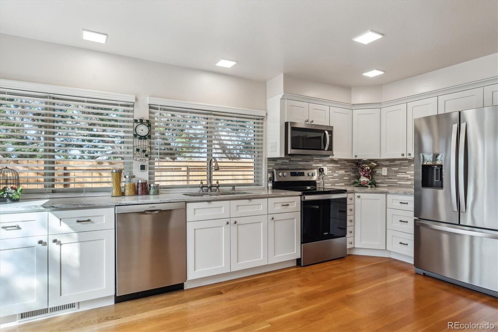 MLS Image #5 for 7641 s rosemary circle,centennial, Colorado