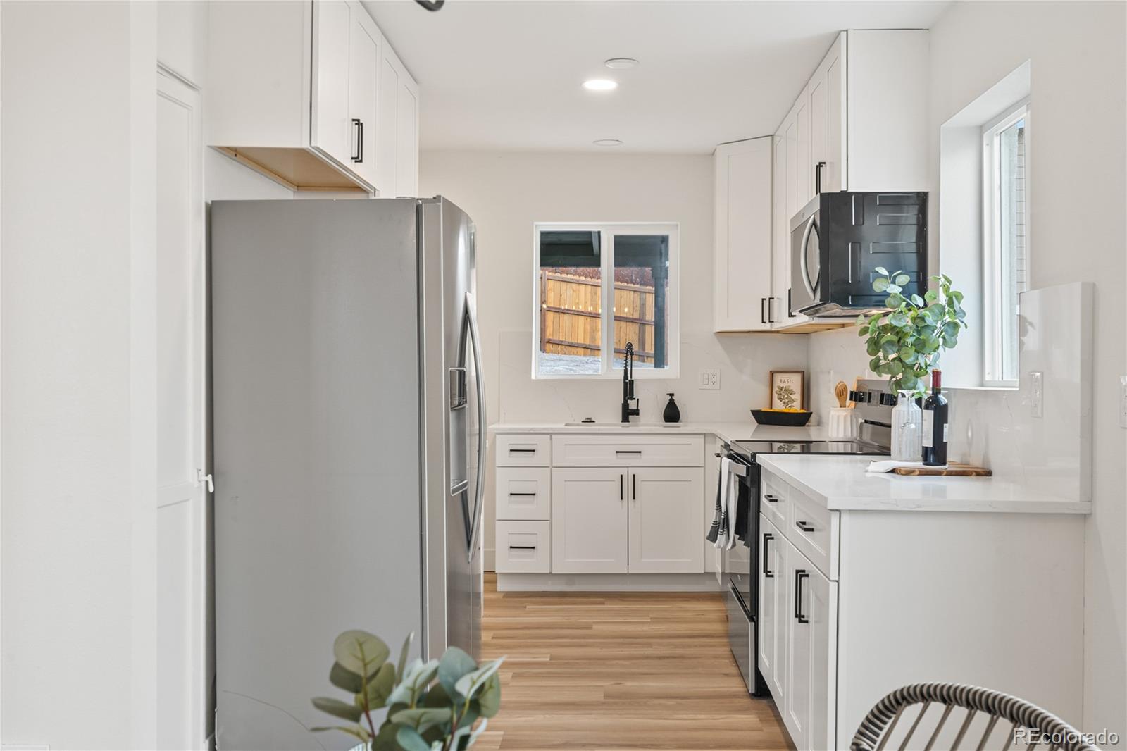 MLS Image #11 for 2822 w archer place,denver, Colorado