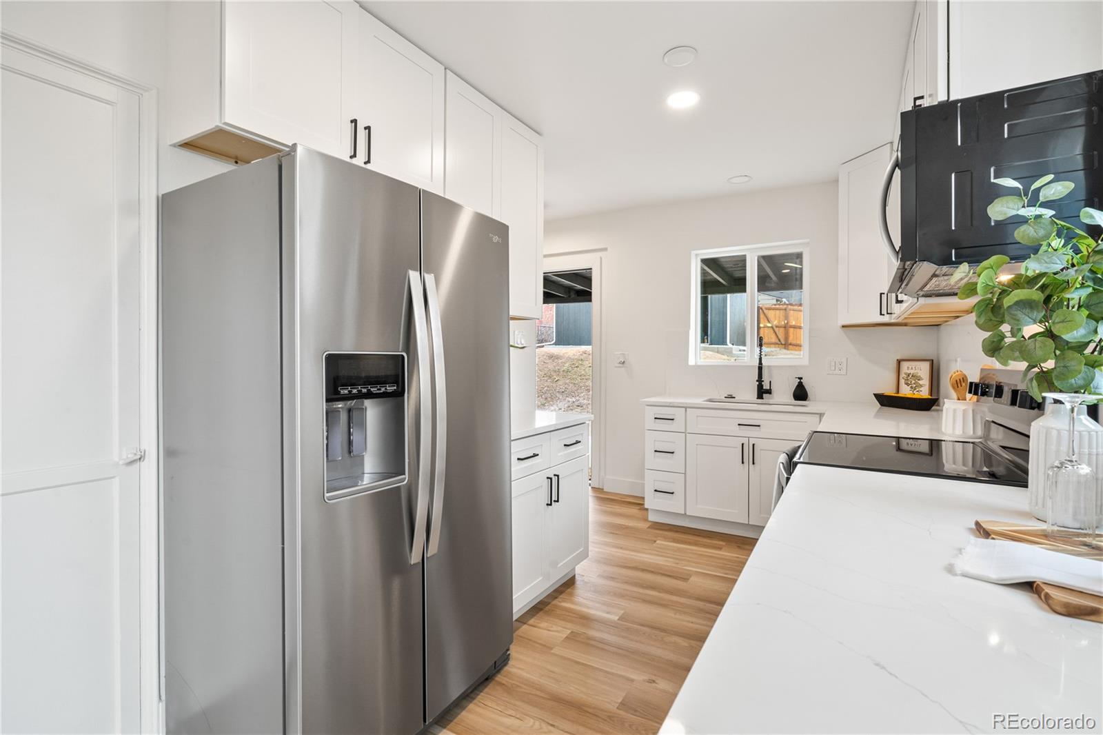 MLS Image #13 for 2822 w archer place,denver, Colorado