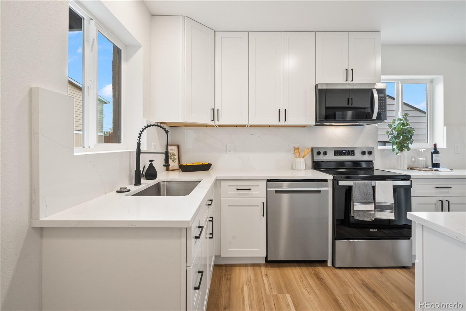 MLS Image #15 for 2822 w archer place,denver, Colorado