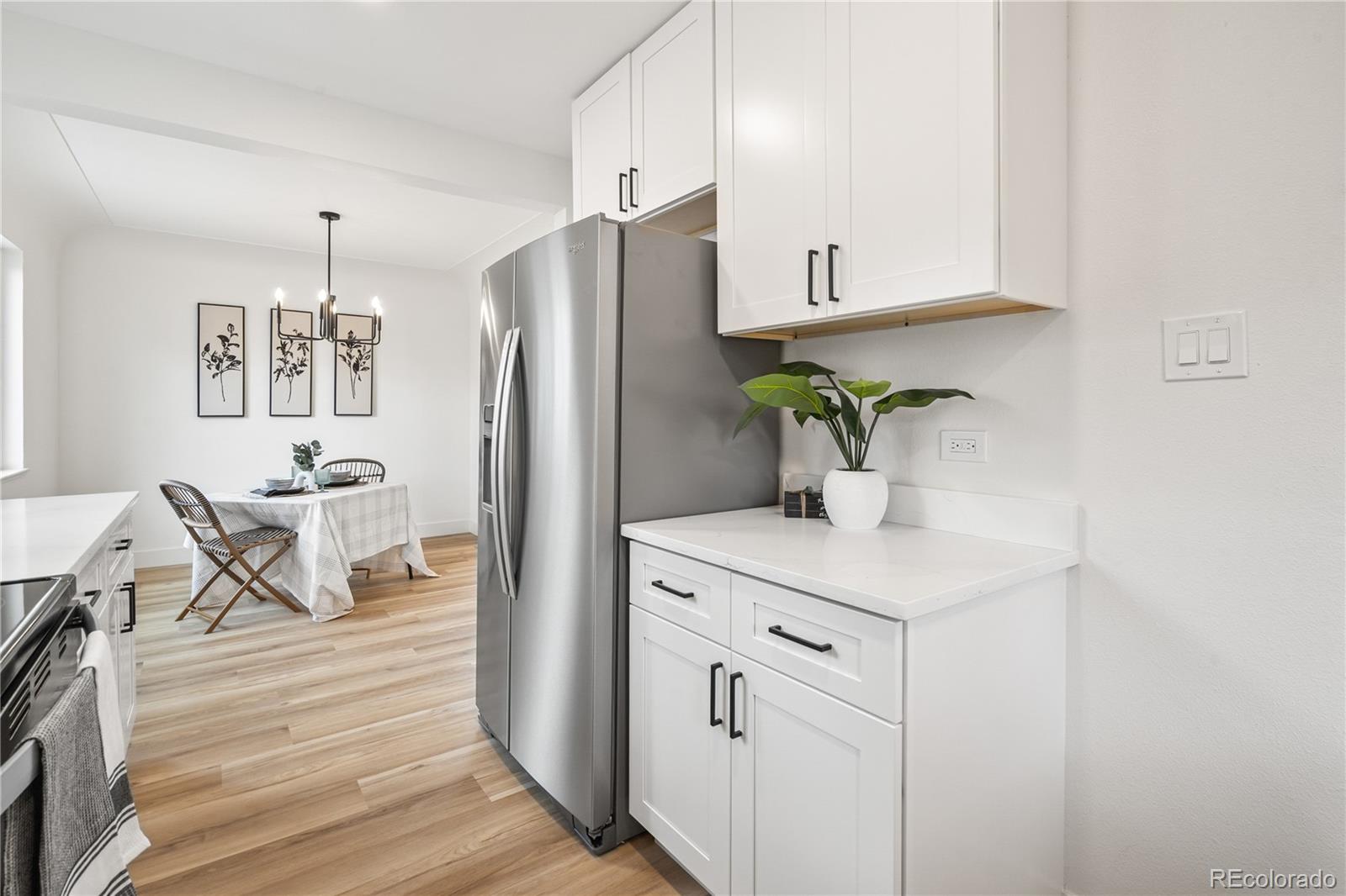 MLS Image #17 for 2822 w archer place,denver, Colorado