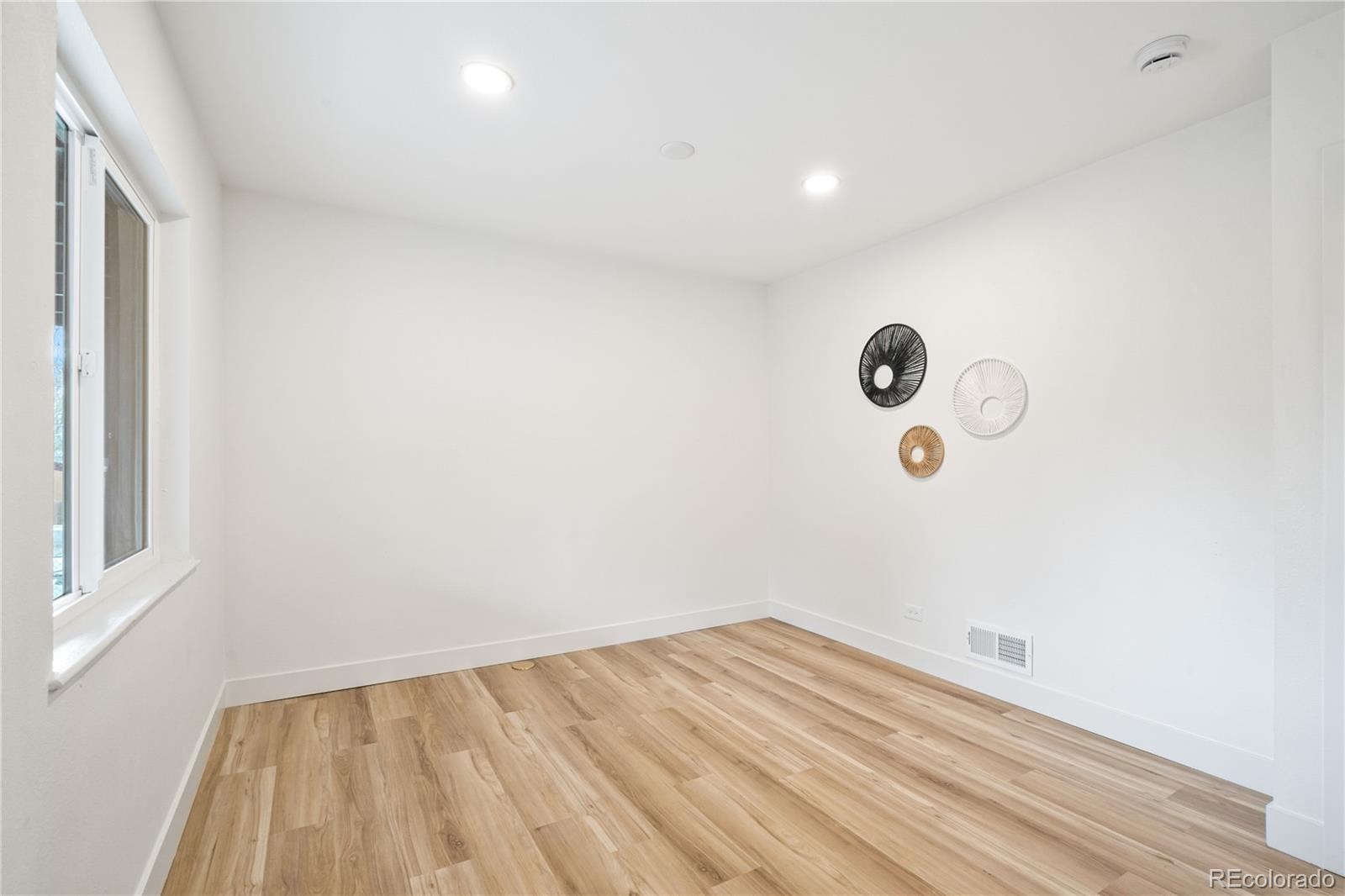 MLS Image #22 for 2822 w archer place,denver, Colorado