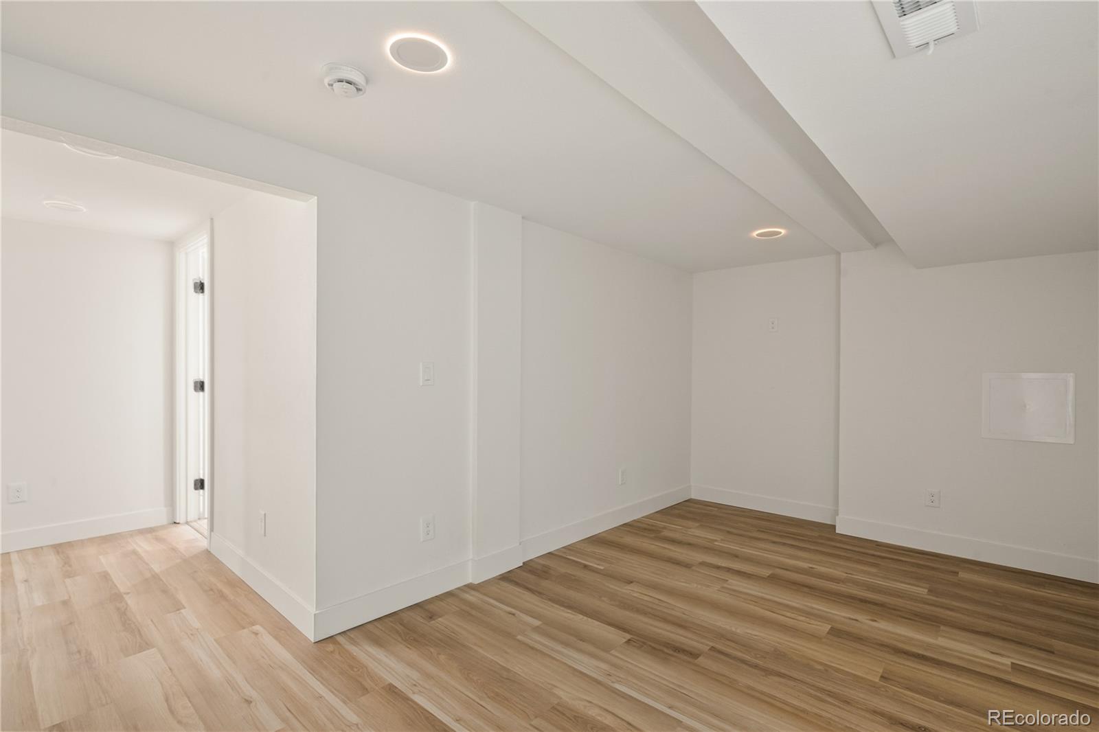 MLS Image #31 for 2822 w archer place,denver, Colorado