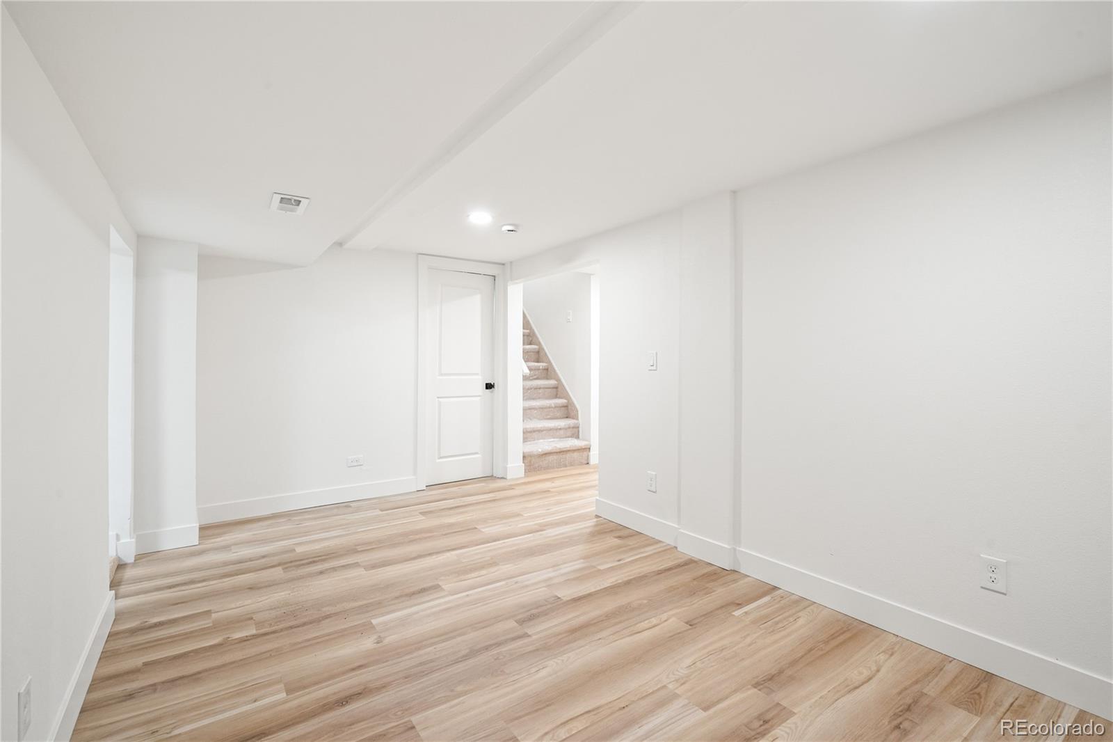 MLS Image #33 for 2822 w archer place,denver, Colorado