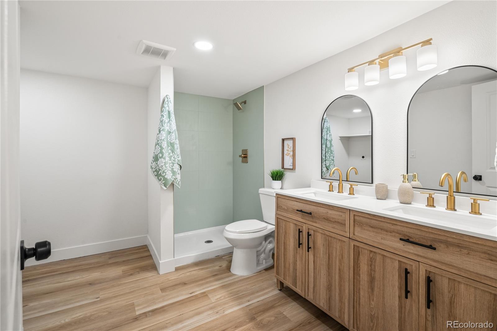 MLS Image #34 for 2822 w archer place,denver, Colorado