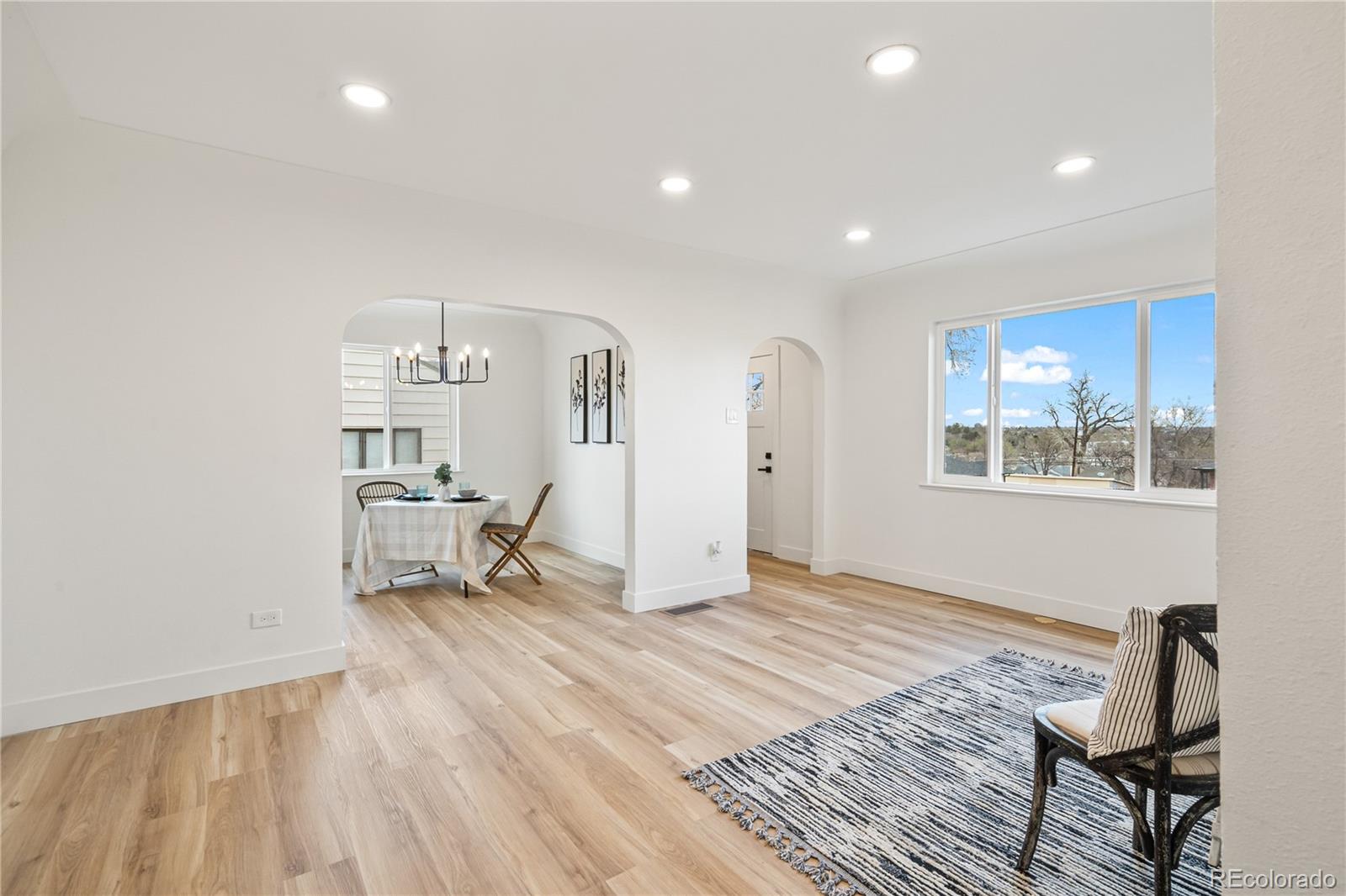 MLS Image #5 for 2822 w archer place,denver, Colorado