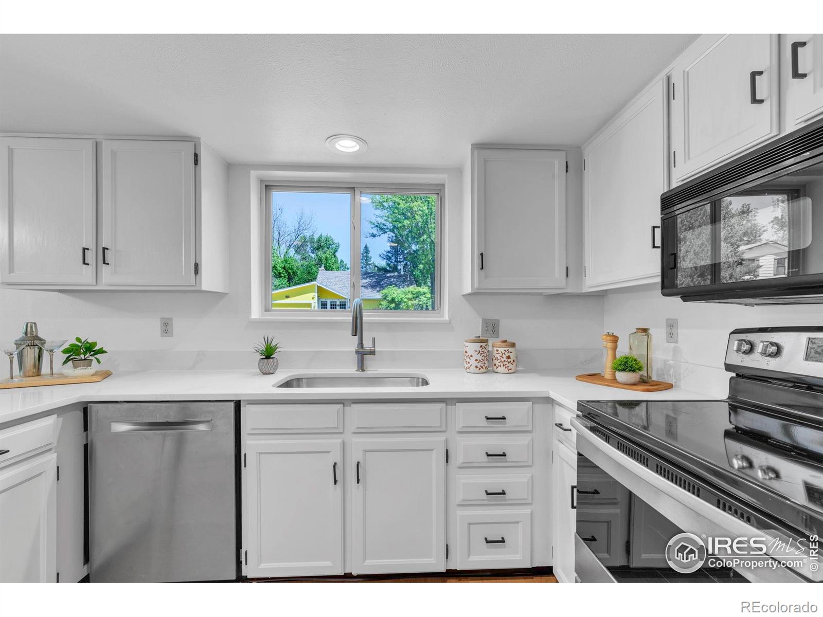 MLS Image #9 for 4248  corriente place,boulder, Colorado