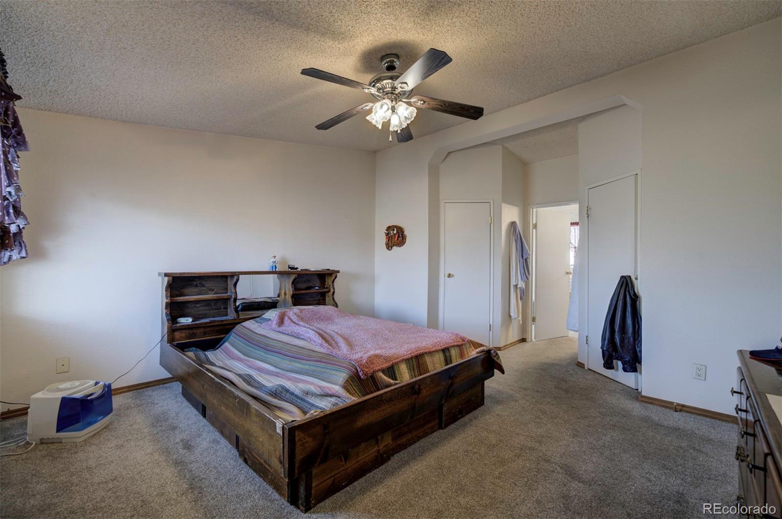 MLS Image #15 for 908 e waverly drive,pueblo, Colorado