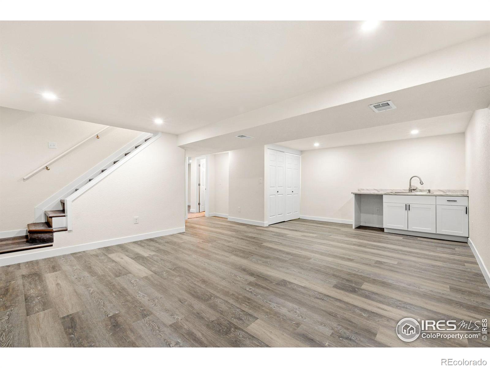 MLS Image #17 for 6460 w 76th avenue,arvada, Colorado