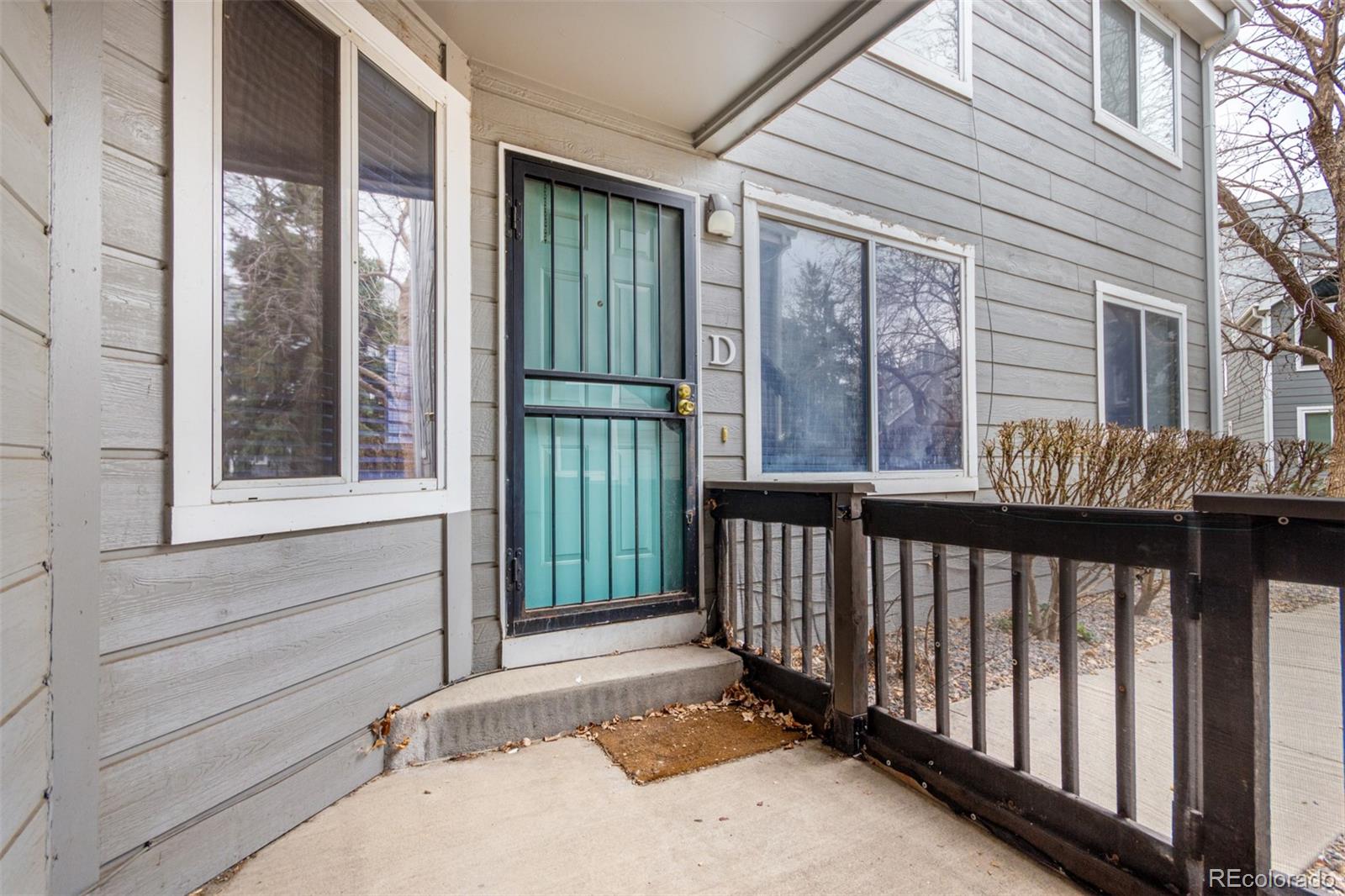 MLS Image #3 for 12585 e tennessee circle,aurora, Colorado