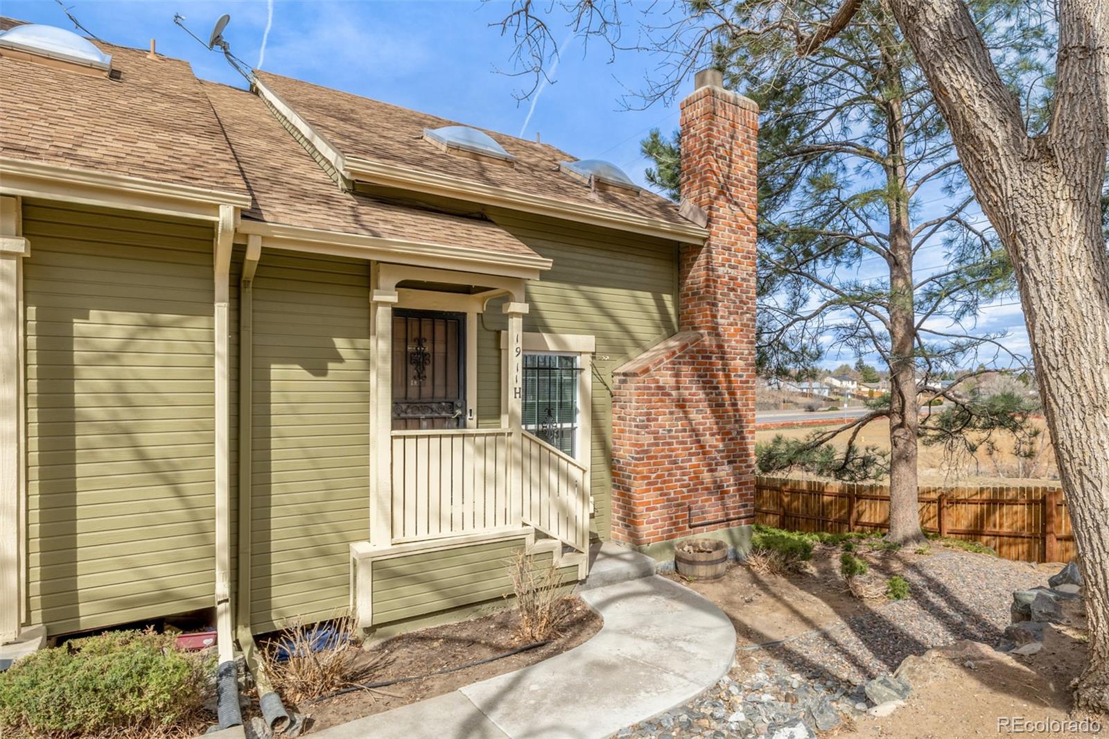 MLS Image #0 for 1911 s hannibal street,aurora, Colorado