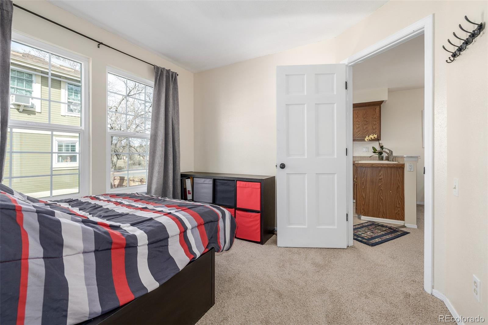 MLS Image #10 for 1911 s hannibal street,aurora, Colorado